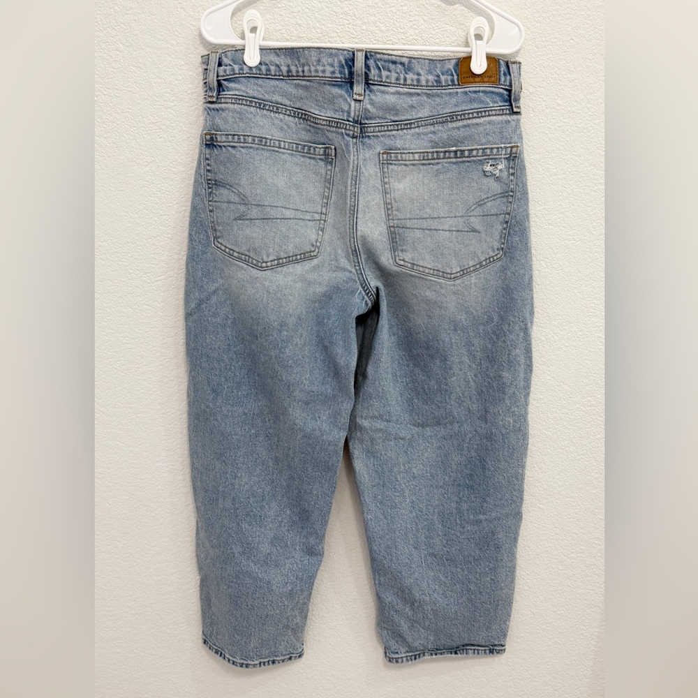 American Eagle Outfitters Barrel Jeans - Picture 2 of 5